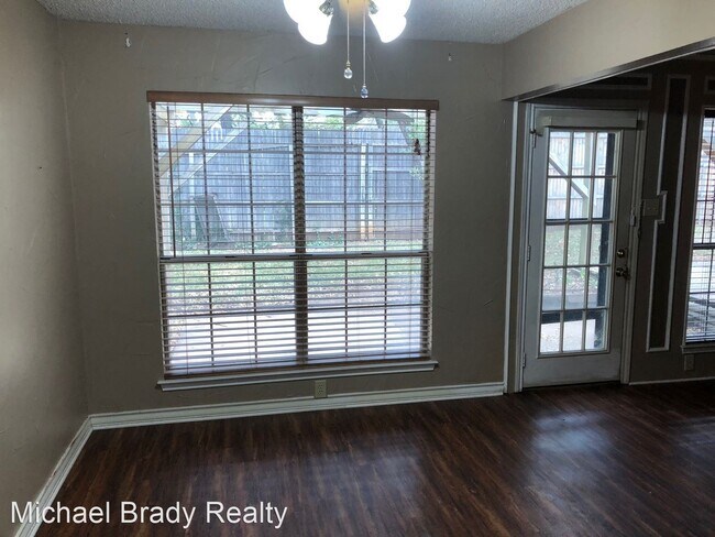 Building Photo - 3 br, 2 bath House - 2128 Steeplewood Drive