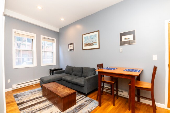 Photo - 342 North St Apartment