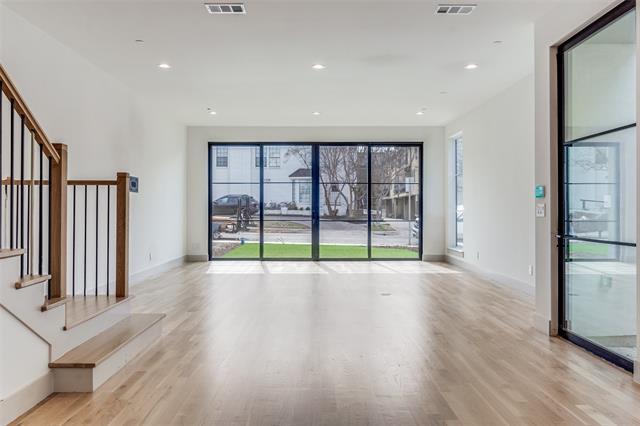 Building Photo - 3316 Rosedale Ave