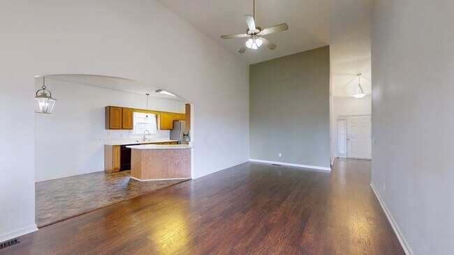 Foto del edificio - 7321 Sugarloaf Dr