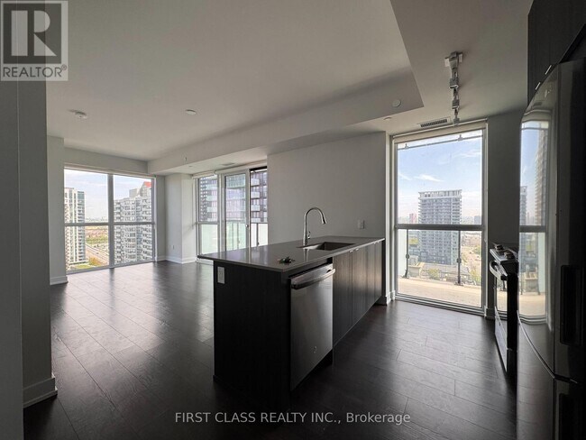 Building Photo - 4130-4130 Parkside Village Dr