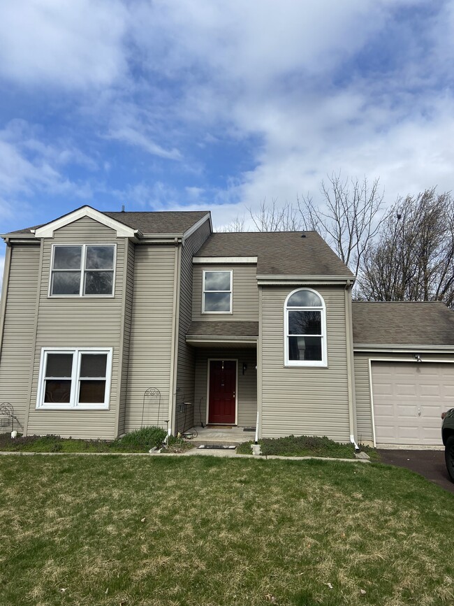 Building Photo - 111 Spring House Ln