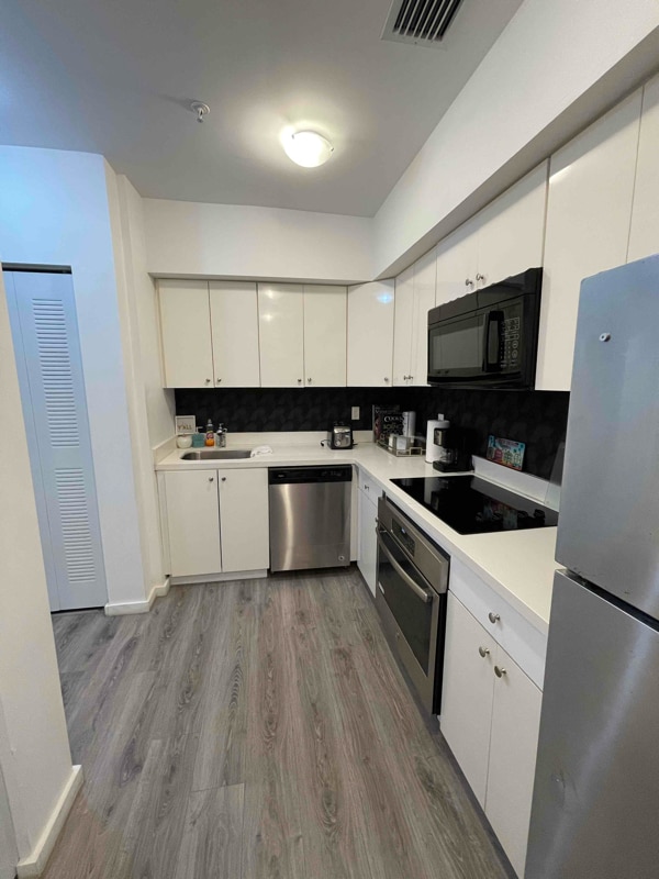 Photo - 700 Meridian Ave Apartment