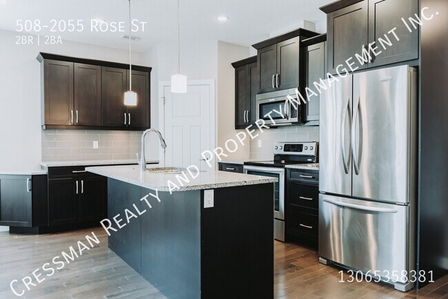 Photo du bâtiment - 2 Bedroom 2 Bath Downtown Upscale Apartment, with parking