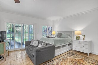 Building Photo - 11863 Wimbledon Cir