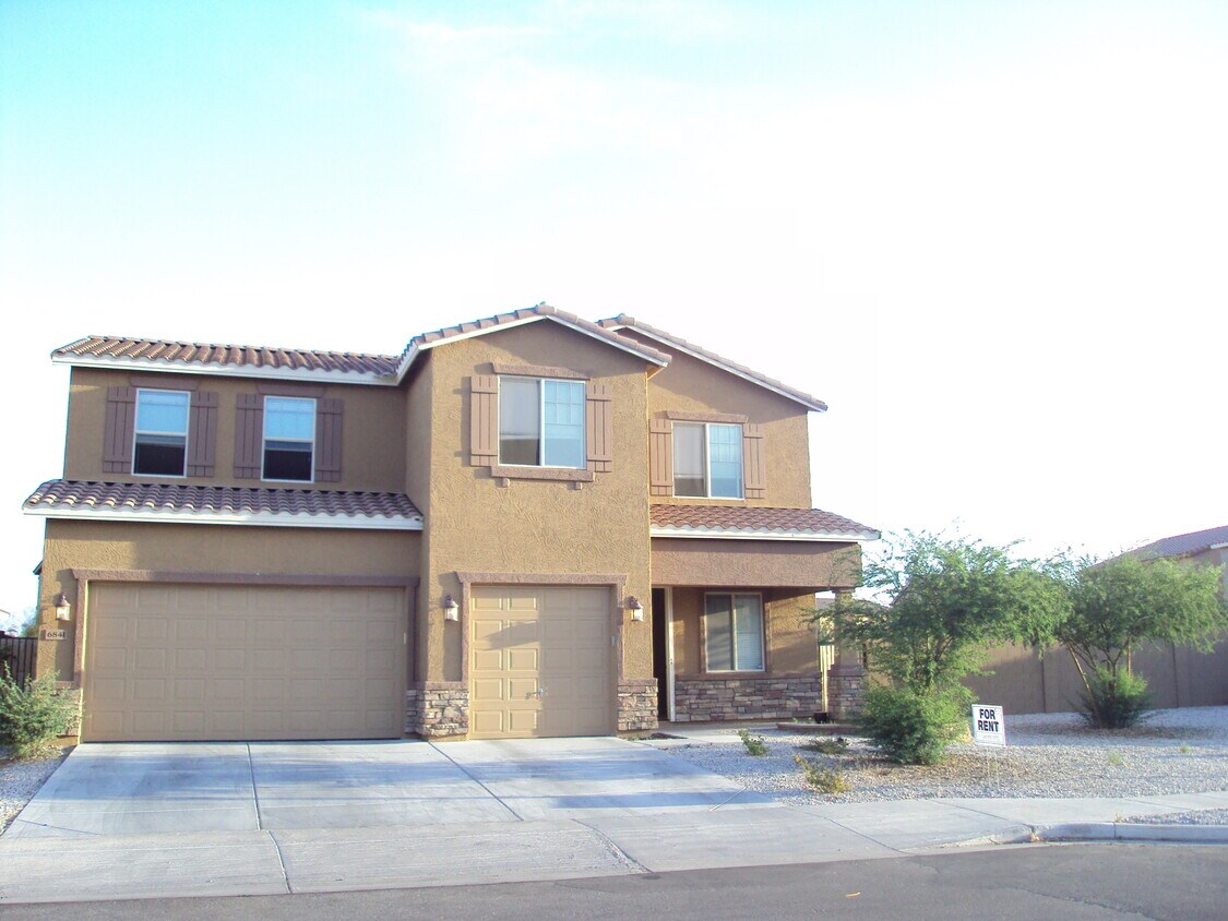 Primary Photo - 6841 W Carson Rd