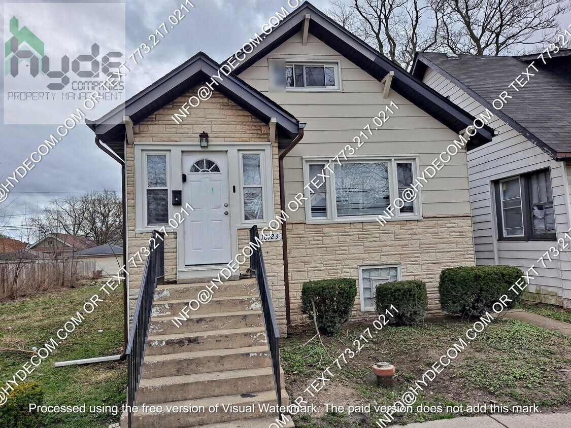 Primary Photo - 10123 S Yale Ave