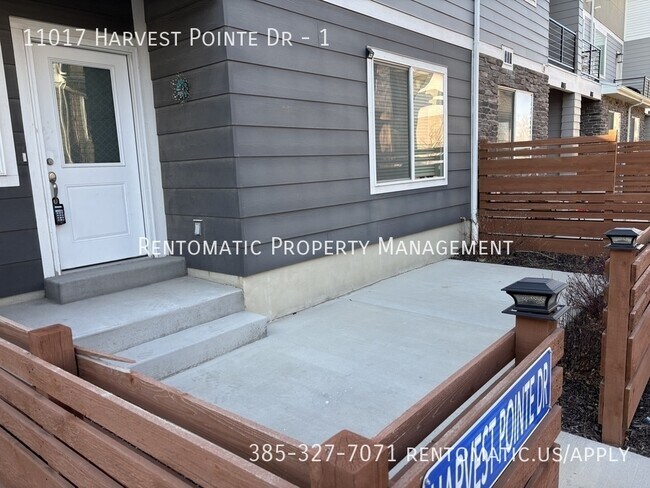 Foto del edificio - 11017 Harvest Pointe Dr