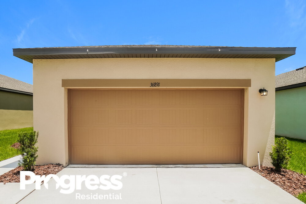 36891 Bear Br Dr, Dade City, FL 33525 House for Rent in Dade City, FL