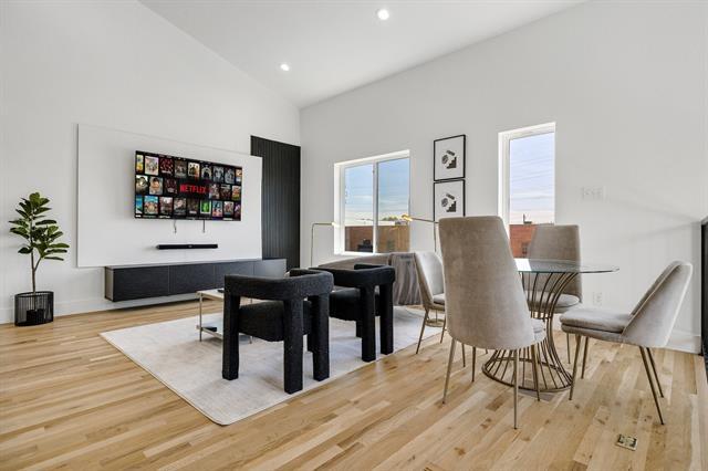 Building Photo - 2120 Lovedale Ave