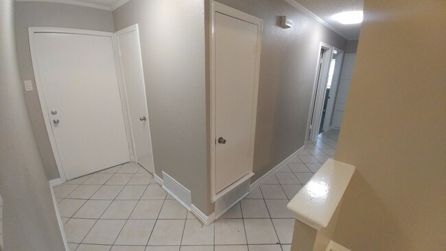 Foto del edificio - Come and see this well-kept beautiful home today!