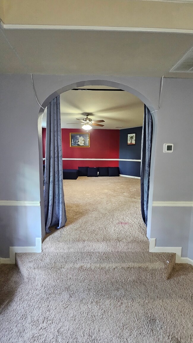 Foto del edificio - 257 Misty Grove Dr
