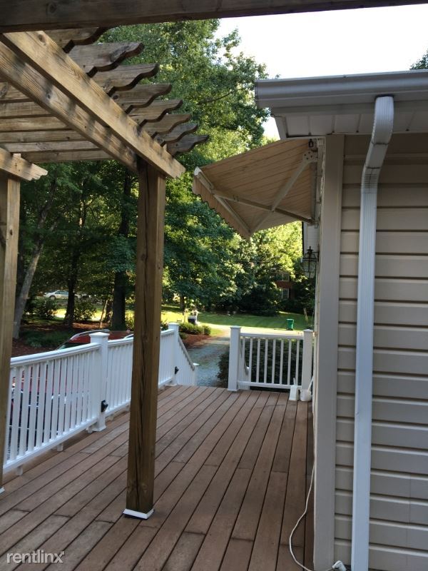 Building Photo - 3 br, 3 bath House - 4625 Gilmore Dr