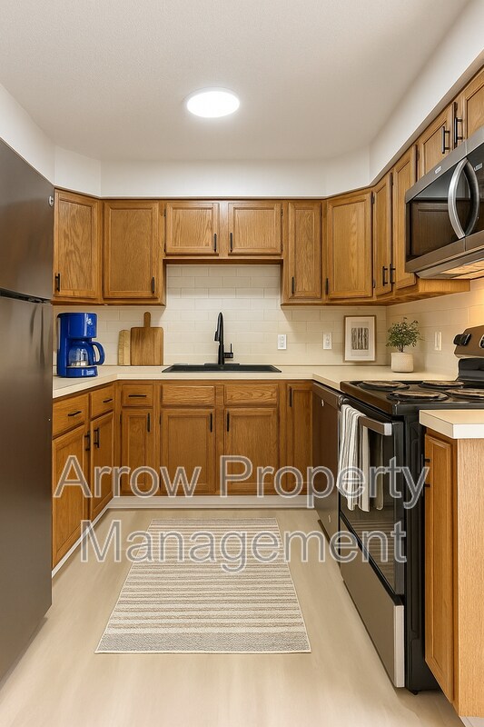 Building Photo - 535 W Saunders Ave