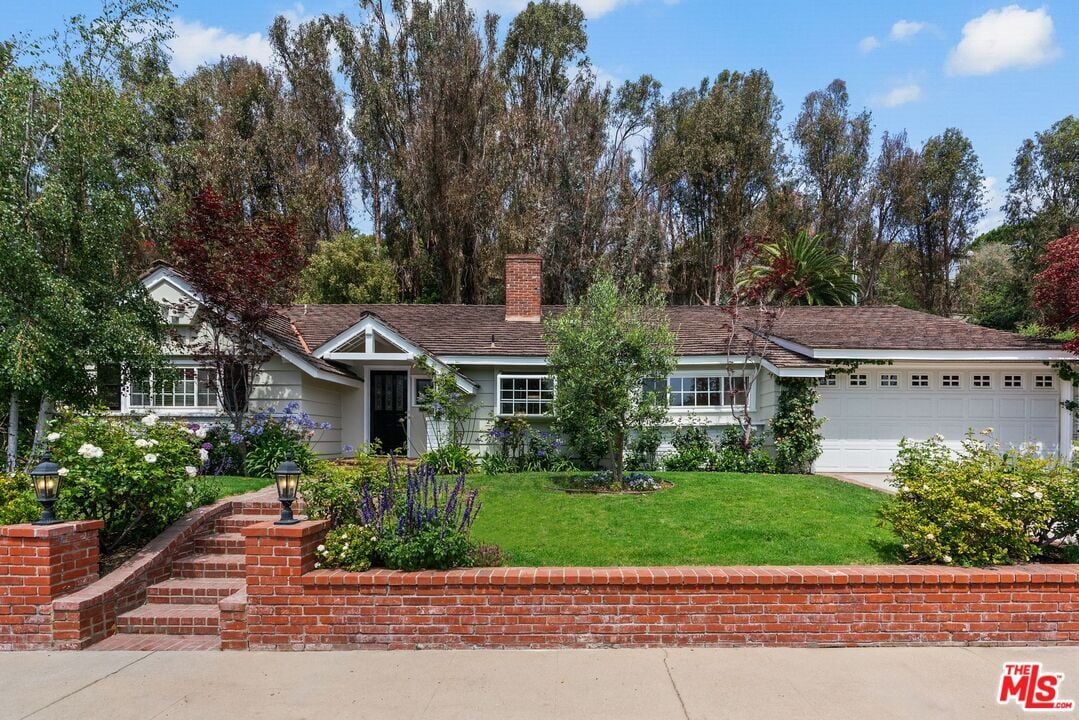 Primary Photo - 1401 Jonesboro Dr