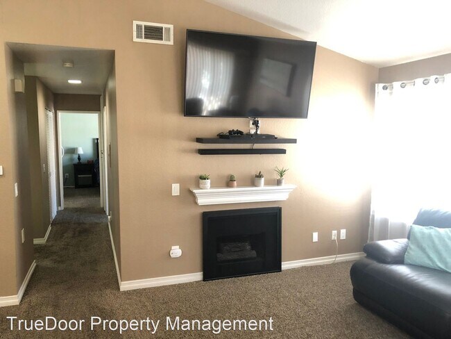Building Photo - 2 br, 2 bath House - 3595 W Greentree Cir,...