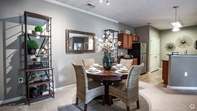 2BR,2BA,-1064SF, The Conquest - Fenwyck Manor Apartments