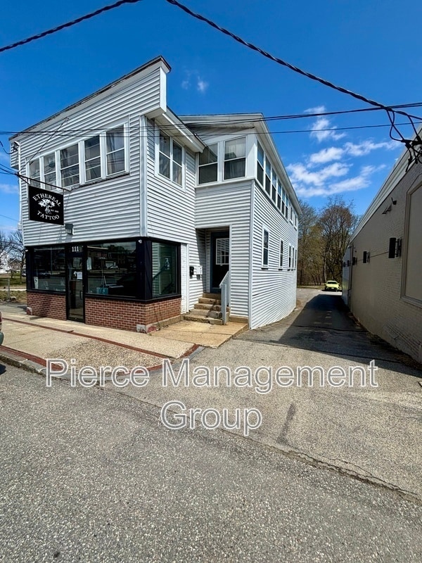 Building Photo - 111 S Main St