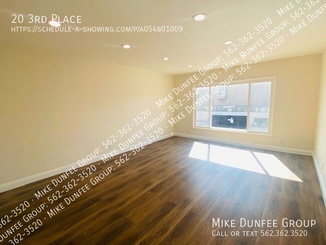 Building Photo - 20 3rd Pl