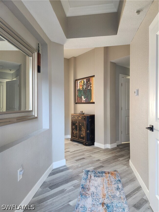 Building Photo - 9270 Belleza Way