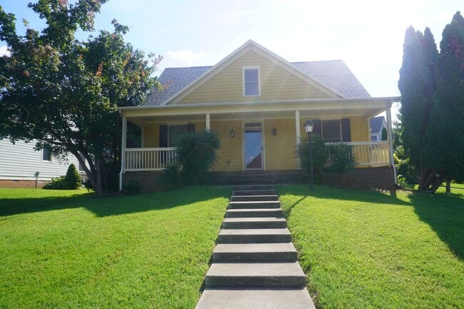 Foto del edificio - 712 Mt Vernon Dr