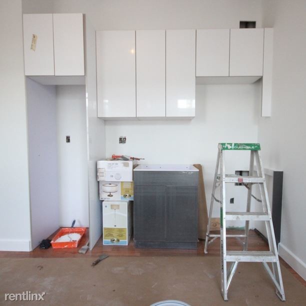 Building Photo - 313 Knickerbocker Ave