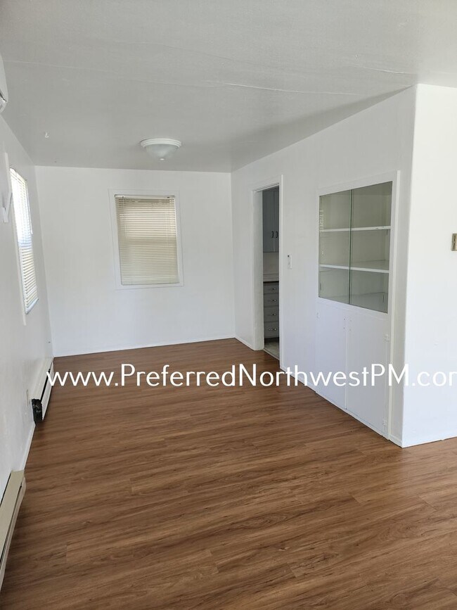 Foto del edificio - 1059 N 4th St