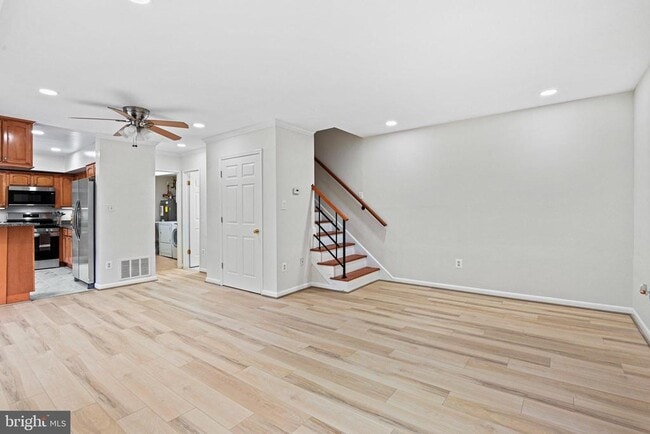 Building Photo - 10109 Fair Wds Dr