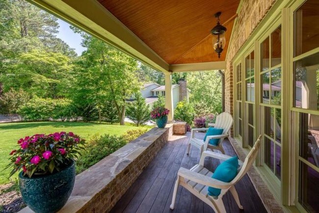 Building Photo - 6 bedroom in Marietta GA 30068
