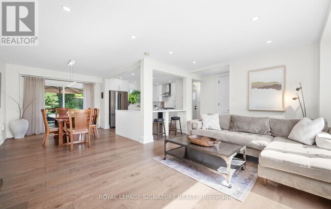 Building Photo - 1053 Flagship Dr