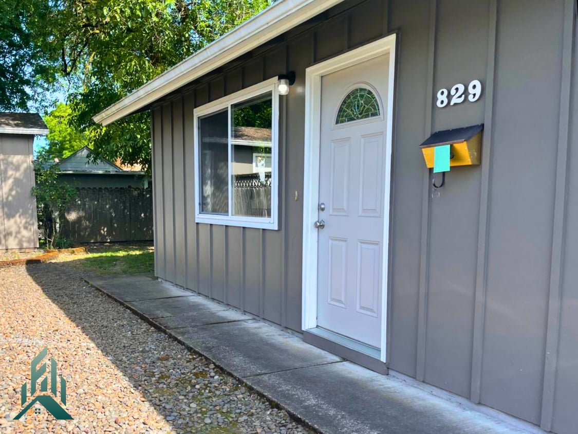 Foto principal - 827-829 NW 29th St.