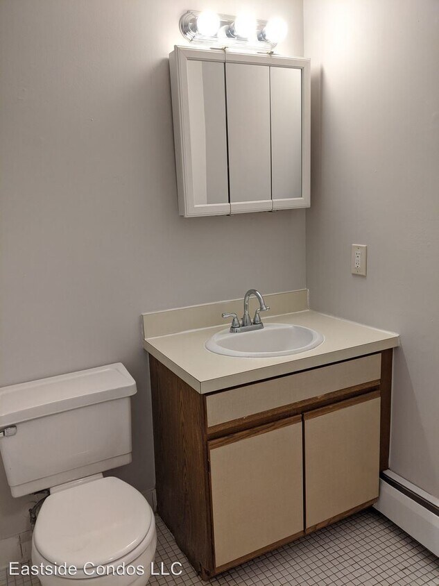 Foto del edificio - 366 Schraffts Dr