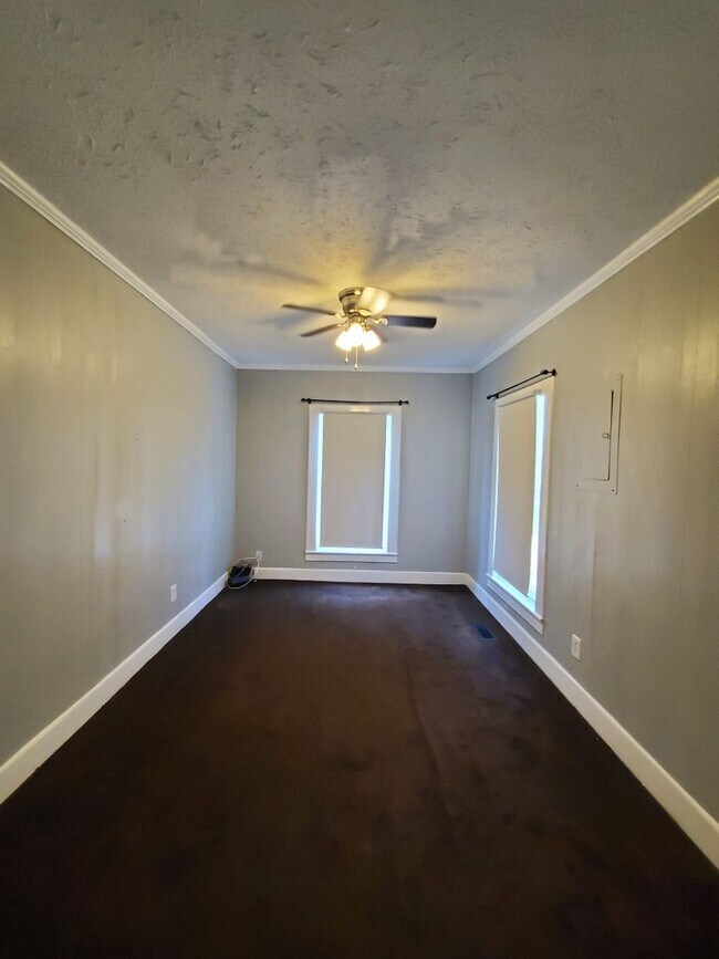 Foto del edificio - 5404 Phillips ~ Acorn Ridge