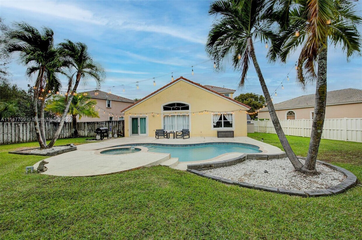 14295 NW 23rd St, Pembroke Pines, FL 33028 House Rental in Pembroke