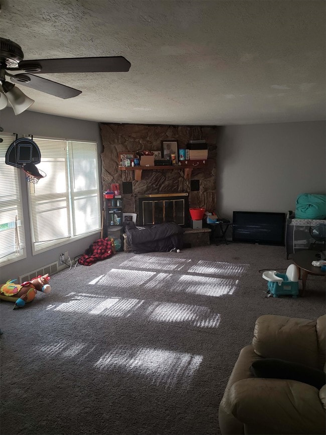 Building Photo - 10505 Corrington Ave