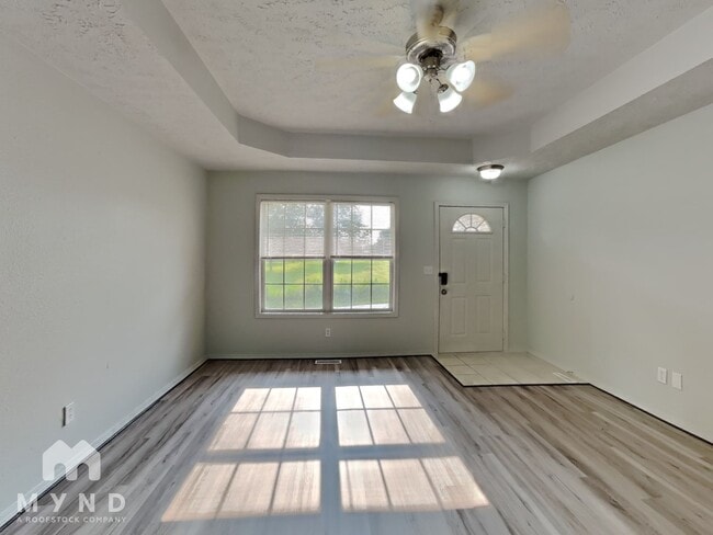 Building Photo - 5635 S Farm Rd 145