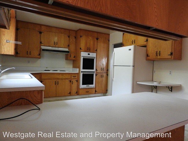 Building Photo - 4 br, 3 bath House - 15400 Valley Ford Road