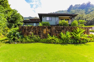 Building Photo - 3161 Puu Paka Dr
