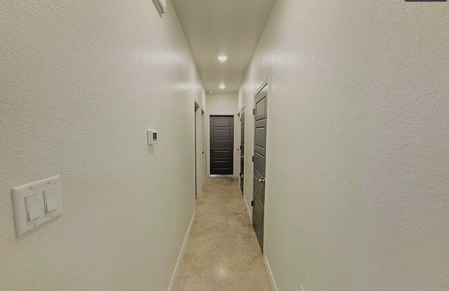 Foto del edificio - 215 Riptide Rd