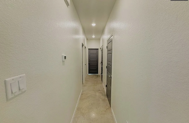 Building Photo - 215 Riptide Rd