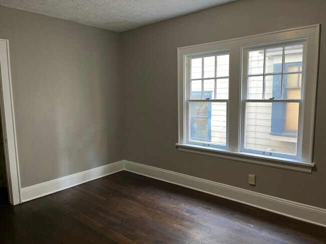 Dormitorio 1 - 791 w exchange st