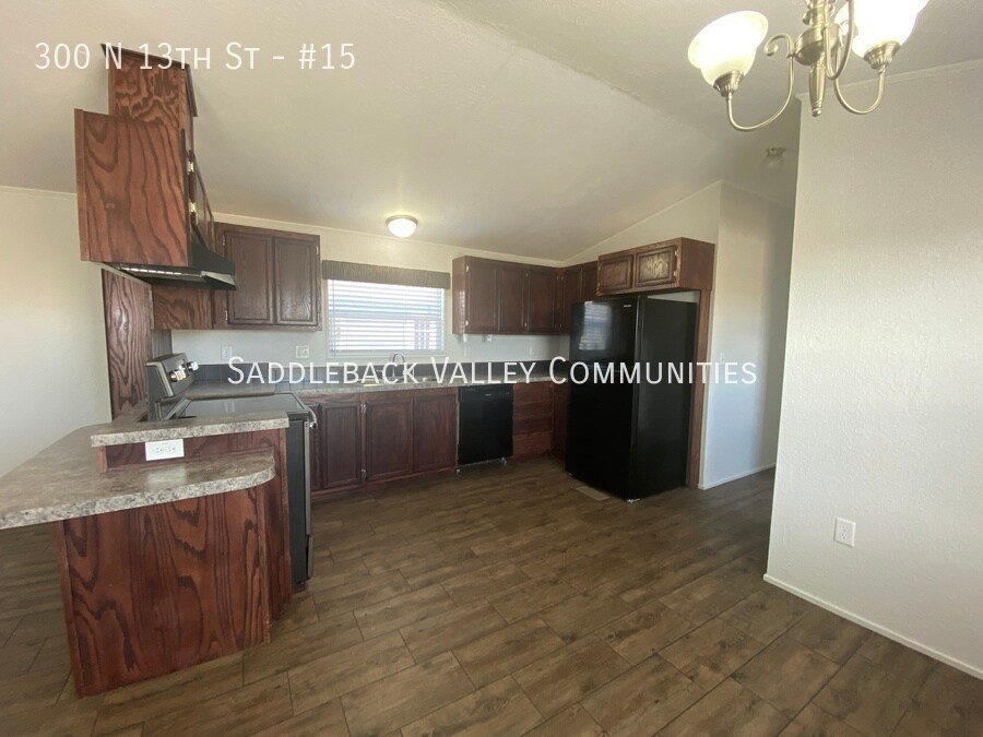 Foto principal - 300 N 13th St
