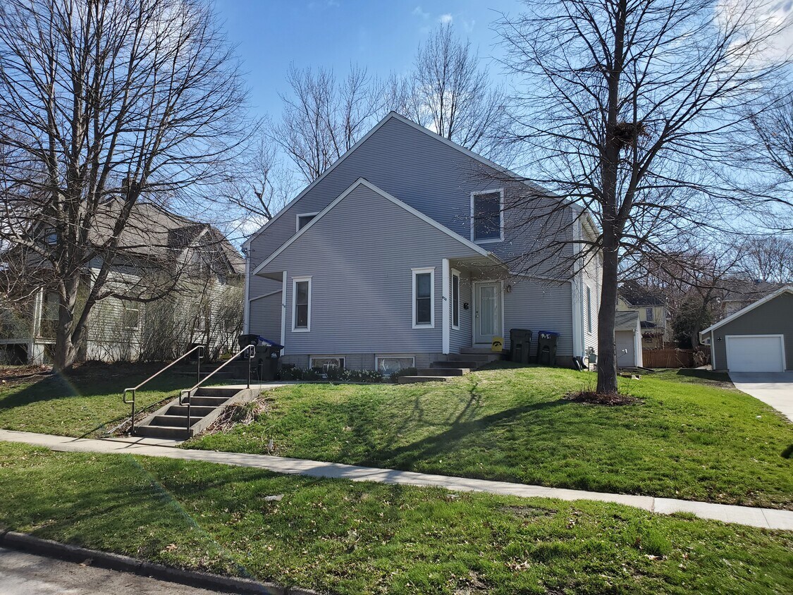 Primary Photo - 618 S Lucas St