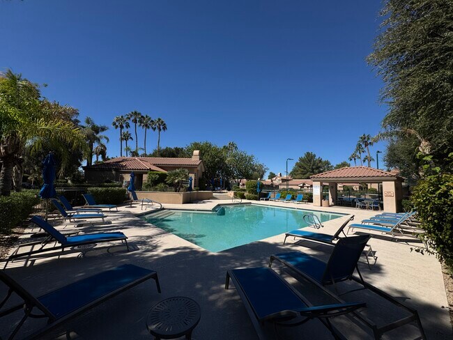 Private Pool - 10101 N Arabian Trl