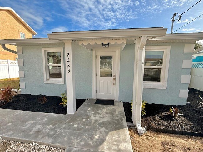 Foto del edificio - 2223 S Central Ave