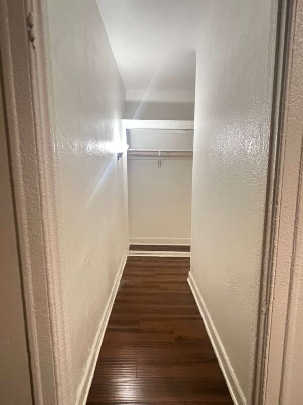 Foto del edificio - 904 S Catalina St