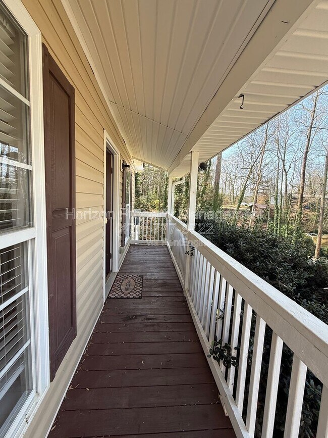 Foto del edificio - 9295 Horseshoe Bend