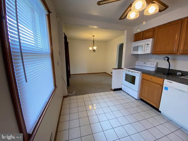 Building Photo - 624 Gayle Dr