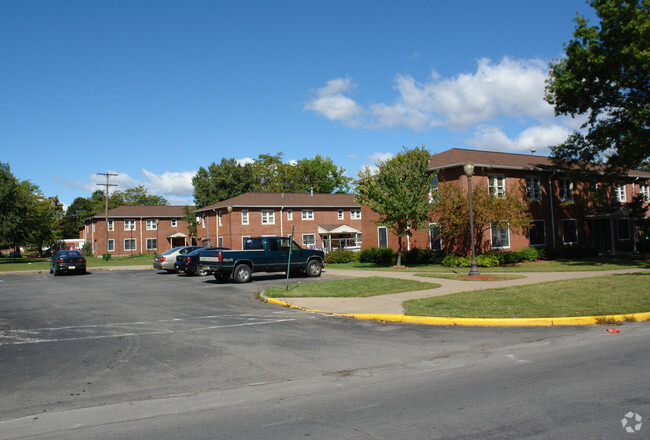 Foto del edificio - Municipal Housing Authority