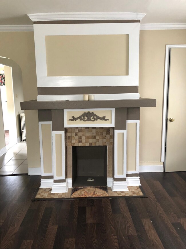 Foto del edificio - 894 Venetia Rd